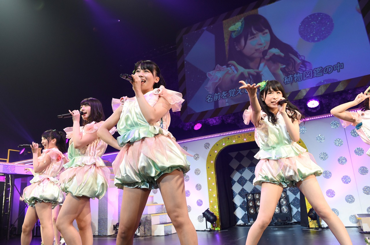 「AKB48 ヤングメンバー全国ツアー～未来は今から作られる～」長崎公演の様子。(c)AKS