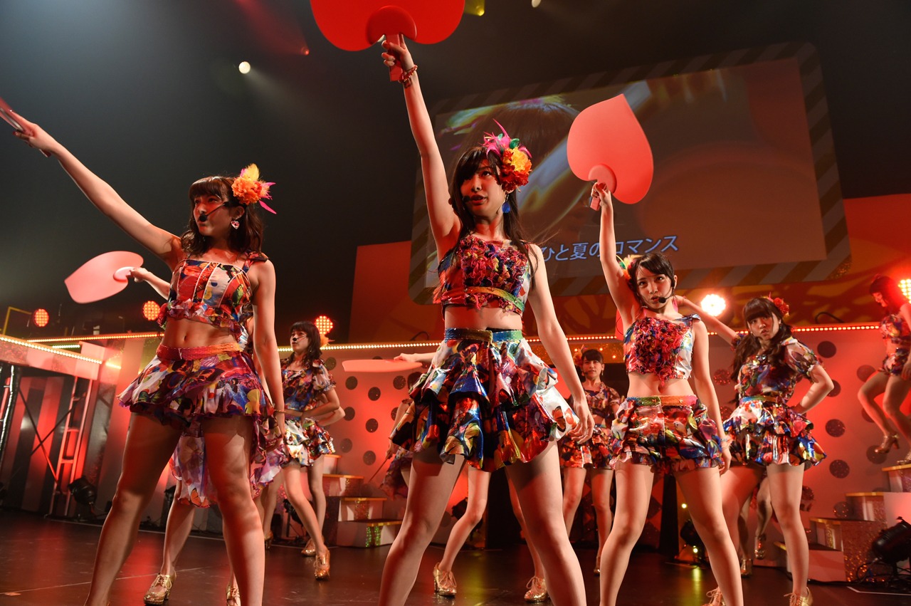 「AKB48 ヤングメンバー全国ツアー～未来は今から作られる～」長崎公演の様子。(c)AKS
