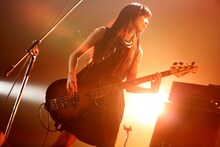 HISAYO（B / a flood of circle）