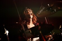 渡邊一丘（Dr / a flood of circle）