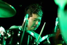 Kaz.（Dr / フレデリック）