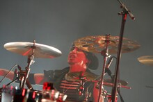 4月12日に東京・EX THEATER ROPPONGIにて行われたsads「MAYHEM」の様子。（撮影：山内洋枝）