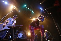 RADIOTS（撮影：三吉ツカサ[Showcase]）