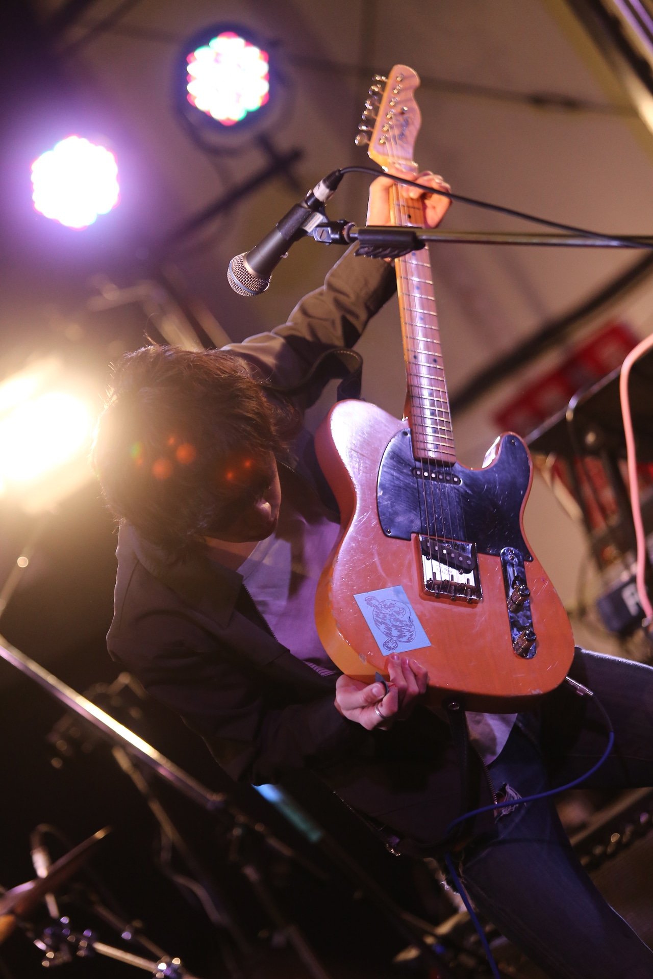 安島裕輔（Vo, G, Syn / The Flickers）