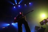 稲見喜彦（B, Vo, Syn / avengers in sci-fi）