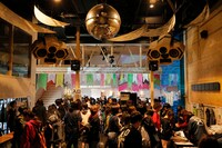 「HighApps SPECIAL!! ～SPRING ROCK PARTY 2015～」が行われた新木場STUDIO COASTの様子。