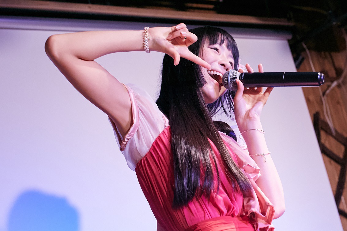 「Yufu Terashima 1st Solo Live『#Yufu Flight』at Osaka」の様子。