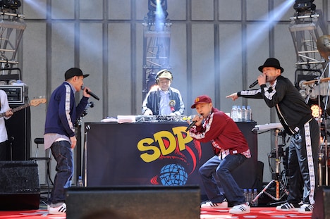 スチャダラパー「華麗なるワンツー」東京公演の様子。（撮影：三浦憲治）