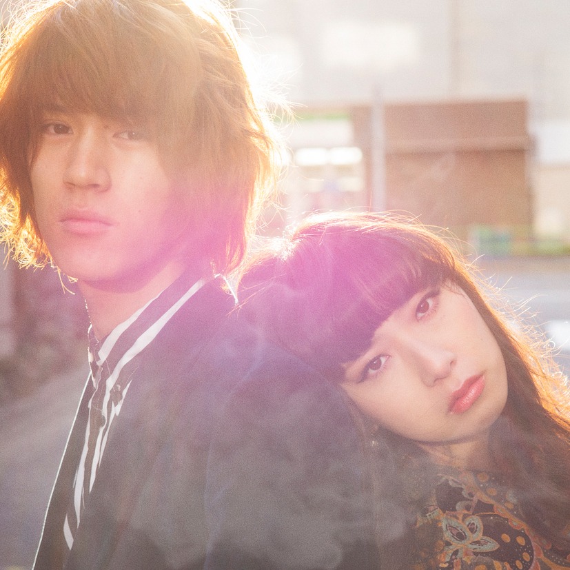 GLIM SPANKY「大人になったら」配信ジャケット