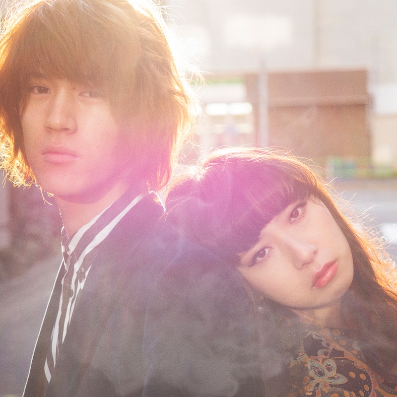 GLIM SPANKY「大人になったら」配信ジャケット