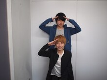 上から久野洋平（cinema staff）、八木優樹（KEYTALK）。