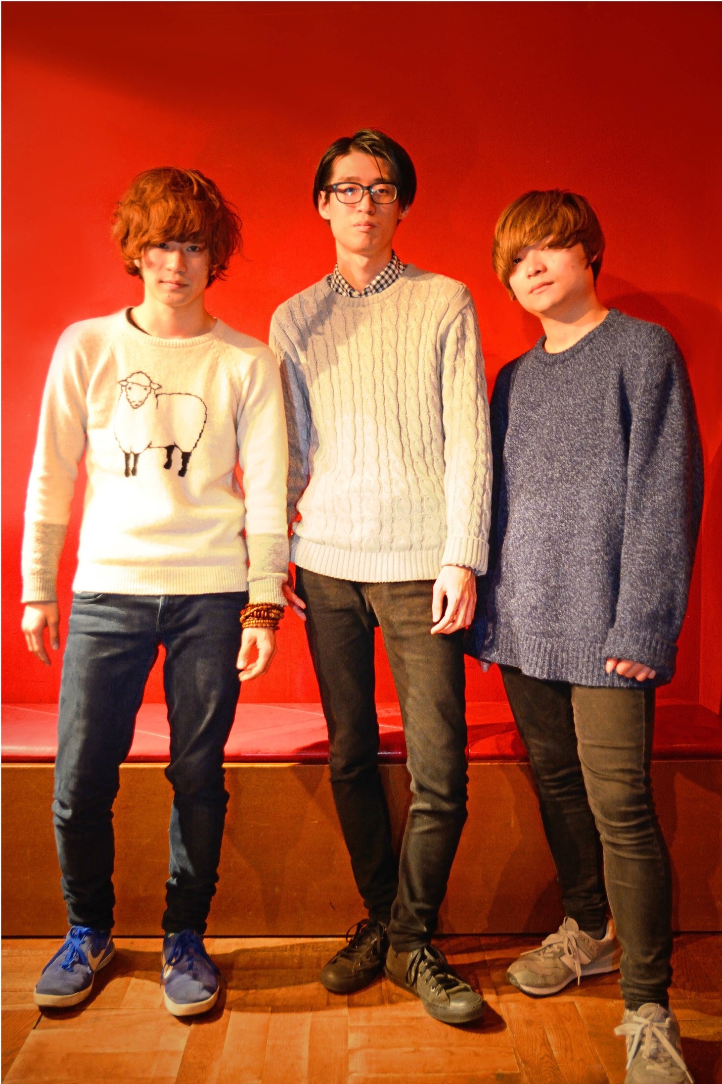 「ALA-UMI-DOSS TOUR 2015～逃げ出したくなるような踊ってない夜に本気ダンス～ 開催直前SPECIAL」に出演するフロントマン3人。