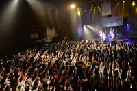「Negicco First Tour『Never Give Up Girls!!!＆Rice＆Snow』」東京公演の様子。