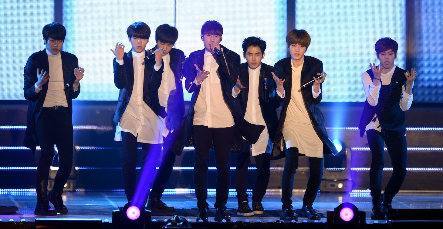 「第24回ソウル歌謡大賞」でのINFINITE。 (c)Sports Seoul & King Content Co.,Ltd.