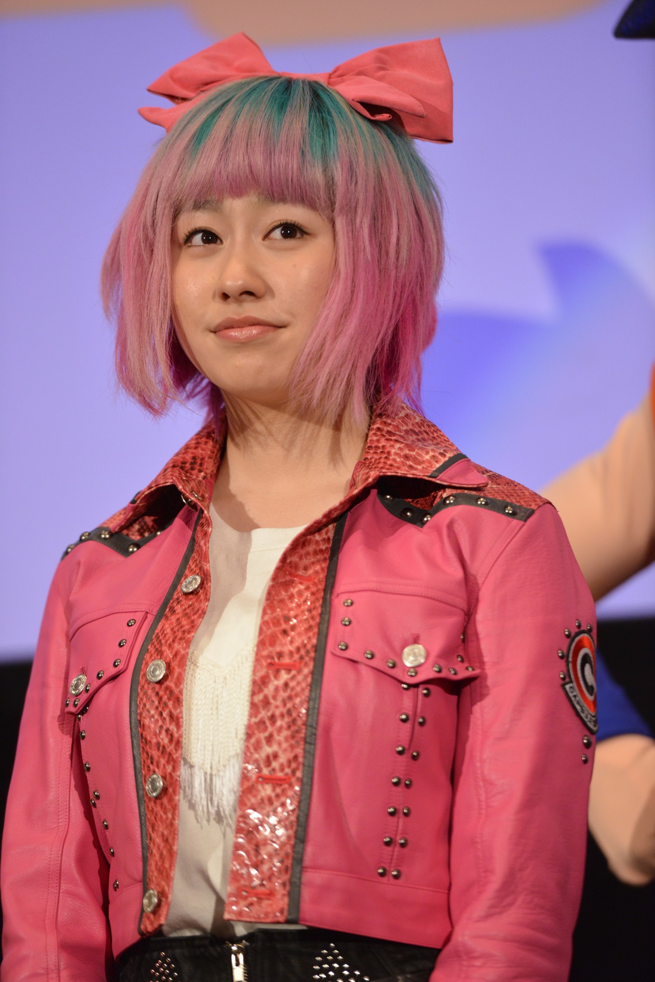 佐々木彩夏（ももいろクローバーＺ）(c)バードスタジオ / 集英社　(c)「2015 ドラゴンボールZ」製作委員会