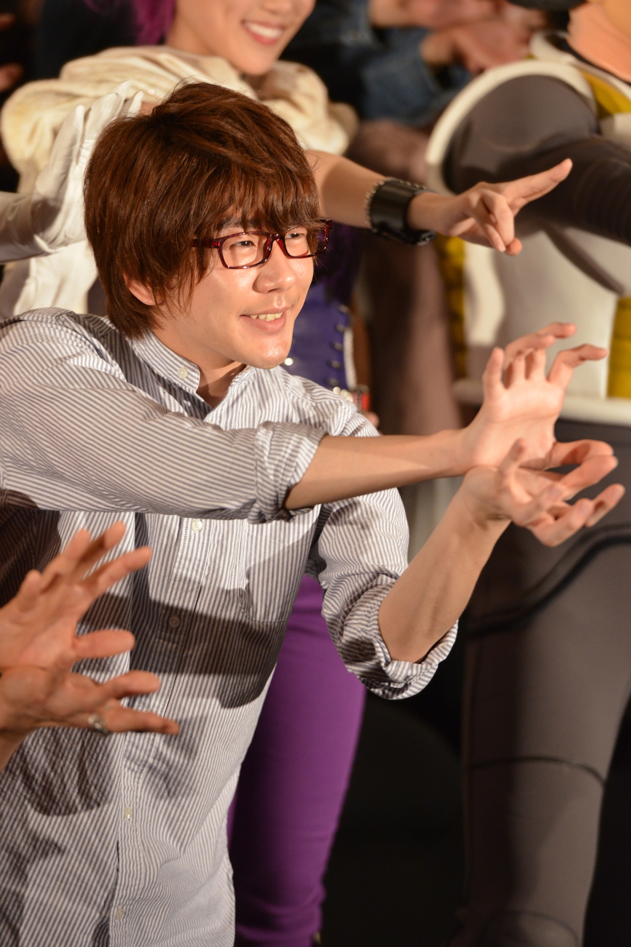 「かめはめ波」を放つ花江夏樹 (c)バードスタジオ / 集英社　(c)「2015 ドラゴンボールZ」製作委員会
