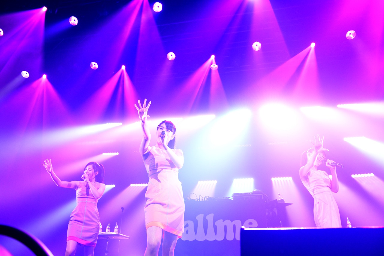 「callme Live Performance『To shine』」の様子。