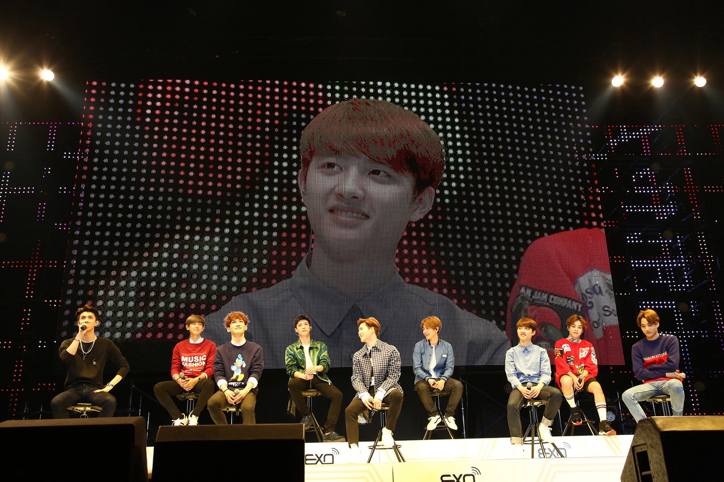 EXO