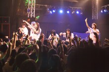 東京・SOUND MUSEUM VISIONでのlyrical school。