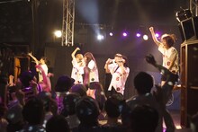 東京・SOUND MUSEUM VISIONでのlyrical school。