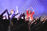 Charisma.comライブの様子。