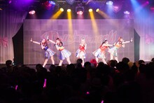 Doll☆Elementsの東京・新宿BLAZE公演の様子。