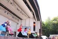 「『天才バカボン』発売記念フリーなイベント」の様子。