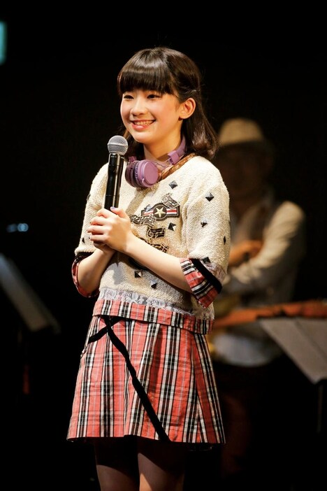 manaka(Photo by hajime kamiiisaka)