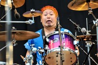 モリス（Dr / 四星球）（撮影：河上良）