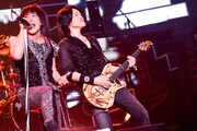 「GRANRODEO LIVE TOUR 2015 カルマとラビリンス」埼玉・さいたまスーパーアリーナ公演の様子。