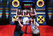 上段がPerfume、下段がダイスケはんとナヲ（マキシマム ザ ホルモン）。