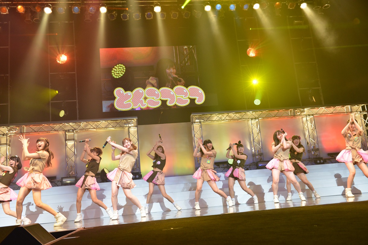 「4th Anniversary ～Welcome to the LinQworld!!～」ライブの様子。