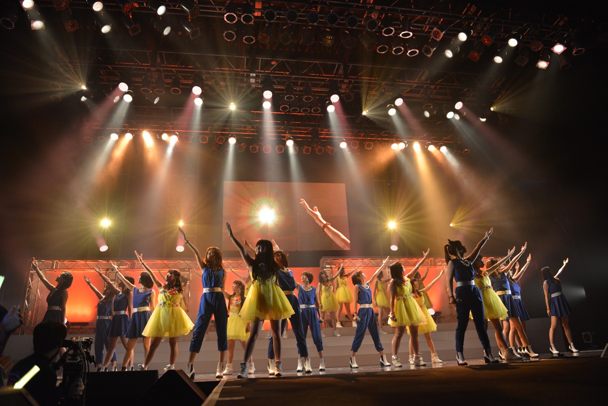 「4th Anniversary ～Welcome to the LinQworld!!～」ライブの様子。