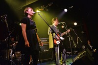 yes, mama ok? 20周年記念ライブ「GREATEST HITS」の様子。