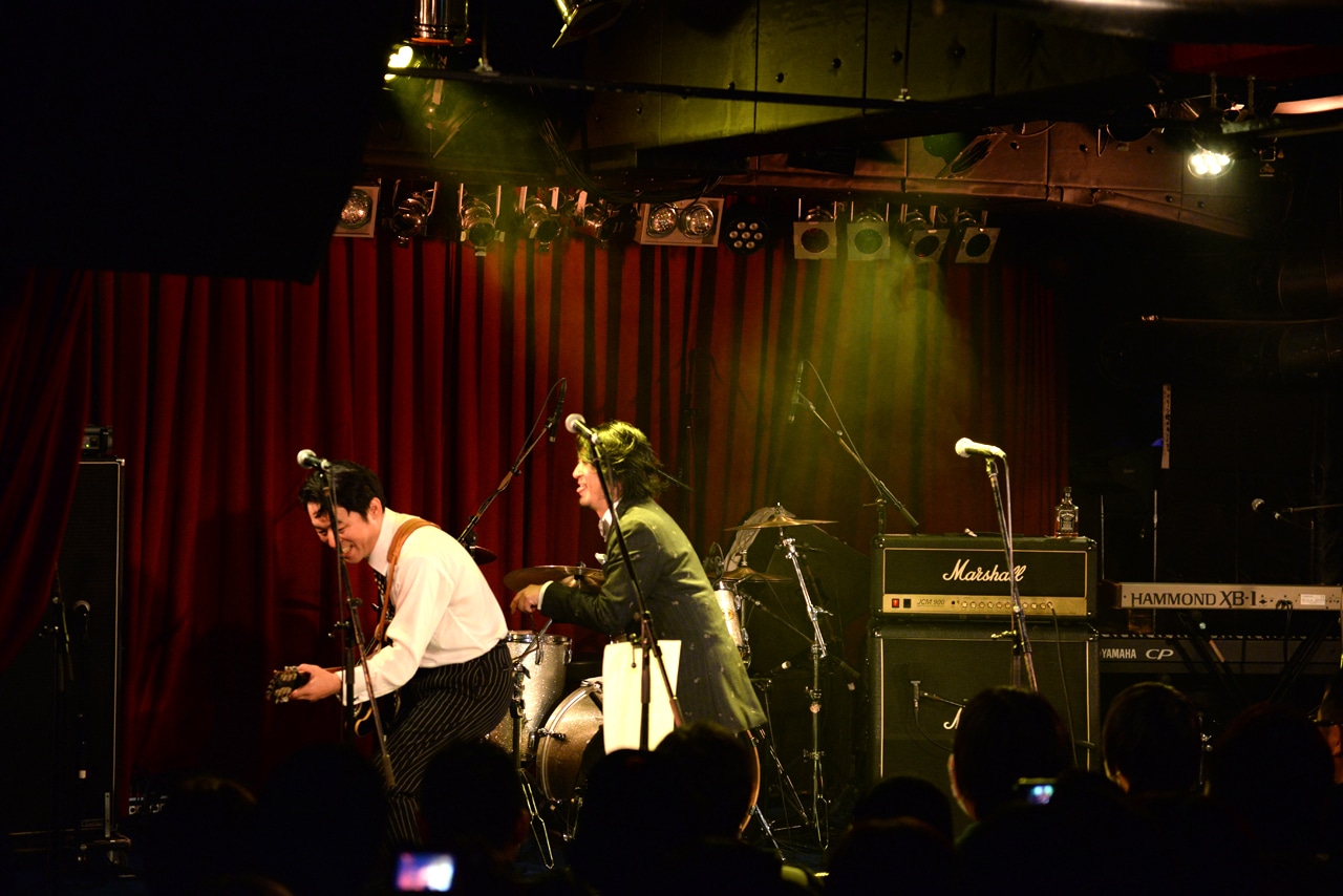 yes, mama ok? 20周年記念ライブ「GREATEST HITS」の様子。