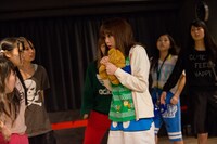 「フライングパイレーツ ～ネバーランド漂流記～」の通し稽古を行う奥仲麻琴ら。