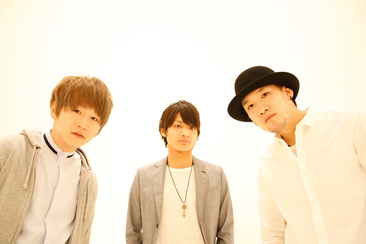 SWANKY DOGSの9曲入り新作にAFOC佐々木、アルカラ稲村らコメント