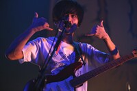 ヤマサキセイヤ（Vo, G） （Photo by Viola Kam ［V'z Twinkle Photography］）