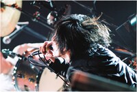 「THEE MICHELLE GUN ELEPHANT -LAST HEAVEN-」の掲載カット。