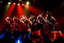 大阪・難波ROCKETS公演でのゆるめるモ！（撮影：井上嘉和）