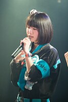 あの（撮影：井上嘉和）