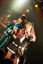 左からあの、ようなぴ。（撮影：井上嘉和）