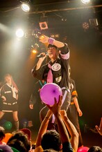 けちょん（撮影：井上嘉和）