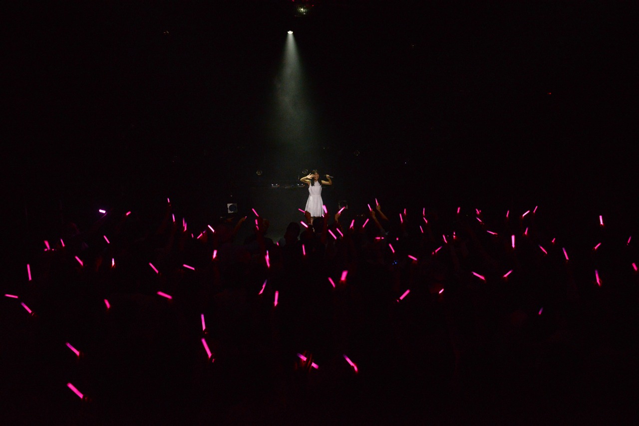 クルミクロニクル「Hello Again 2015」東京公演の様子。