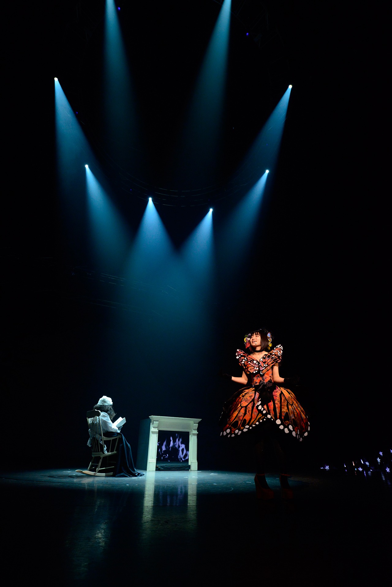 「悠木碧 Concert 2015 プルミエ！」の様子。