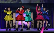 「9→10（キュート）周年記念℃-uteコンサートツアー2015春～The Future Departure～」東京公演の様子。