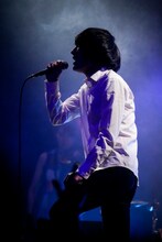 石崎ひゅーい（撮影：上飯坂一）