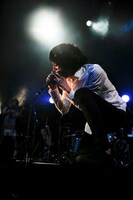 石崎ひゅーい「さよなら、東京メリーゴーランド」の様子。（撮影：上飯坂一）