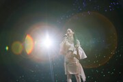 「坂本真綾 20周年記念LIVE "FOLLOW ME"」の様子。（写真提供：FlyingDog）
