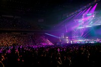 「坂本真綾 20周年記念LIVE "FOLLOW ME"」の様子。